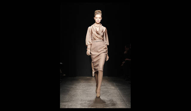 <strong>DONNA KARAN NEW YORK｜ダナ キャラン ニューヨーク</strong> 2011年秋冬コレクション速報