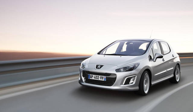<strong>PEUGEOT 308｜プジョー 308</strong>