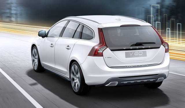 <strong>VOLVO V60 Plug-in Hybrid｜ボルボ V60 プラグイン ハイブリッド</strong>