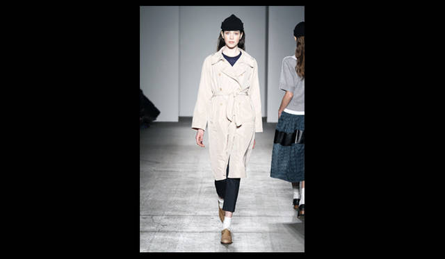 <strong>KAREN WALKER｜カレン ウォーカー</strong> 2011年秋冬コレクション速報　