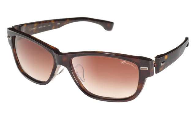 <strong>999.9 feelsun│フォーナインズ・フィールサン</strong>　F-06NP　col.501。3万8850円