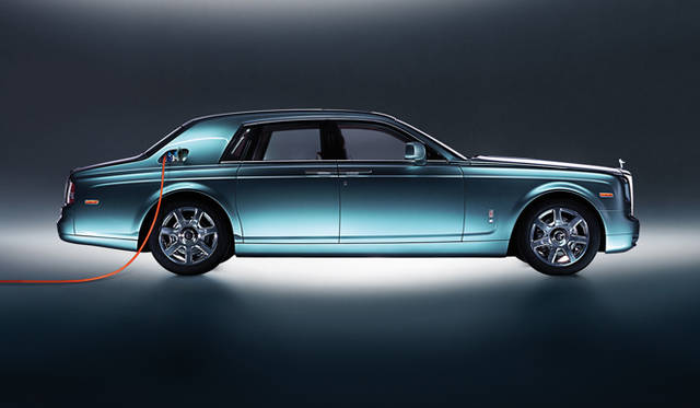 <strong>ROLLS-ROYCE 102EX｜ロールス・ロイス 102EX</strong>