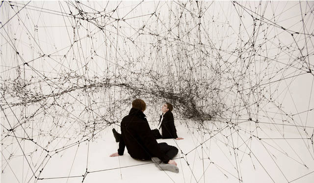 <strong>HERMÈS｜エルメス</strong>　 「クラウド・シティ」トマス・サラセーノ展　©Tomas Saraceno