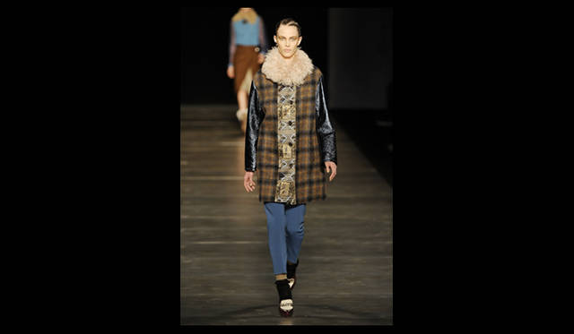 <strong>ETRO｜エトロ</strong> 　2011年秋冬コレクション速報