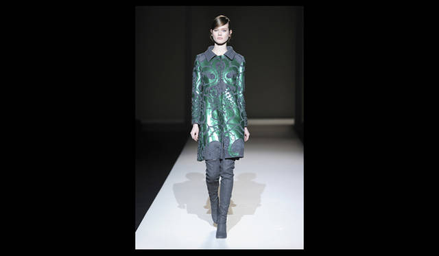 <strong>ALBERTA FERRETTI｜アルベルタ フェレッティ</strong>  2011年秋冬コレクション速報　