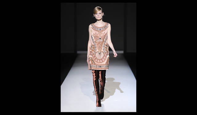 <strong>ALBERTA FERRETTI｜アルベルタ フェレッティ</strong>  2011年秋冬コレクション速報　