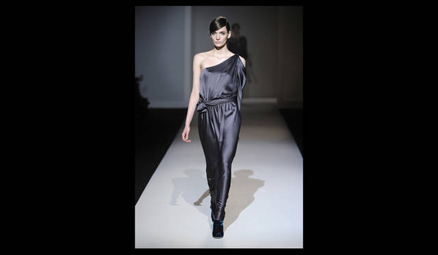 <strong>ALBERTA FERRETTI｜アルベルタ フェレッティ</strong>  2011年秋冬コレクション速報　