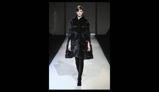 <strong>ALBERTA FERRETTI｜アルベルタ フェレッティ</strong>  2011年秋冬コレクション速報　