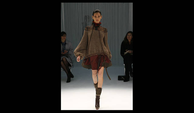 <strong>sacai｜サカイ</strong>  2011年秋冬コレクション速報　