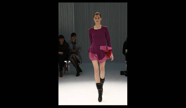 <strong>sacai｜サカイ</strong>  2011年秋冬コレクション速報　