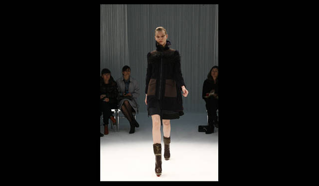 <strong>sacai｜サカイ</strong>  2011年秋冬コレクション速報　