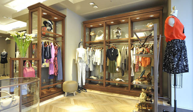 <strong>TOMORROWLAND</strong>　'Tomorrowland Ginza Store'　1F Womens Floor