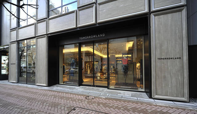 <strong>TOMORROWLAND</strong>　'Tomorrowland Ginza Store'　Entrance