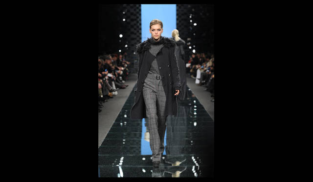 <strong>ERMANNO SCERVIVO｜エルマンノ シェルヴィーノ</strong> 2011年秋冬コレクション速報