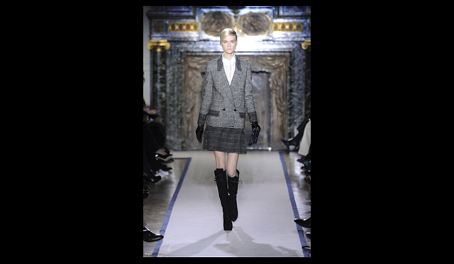 <strong>YVES SAINT LAURENT｜イヴ・サンローラン</strong> 2011年秋冬コレクション速報  Courtesy of Yves Saint Laurent