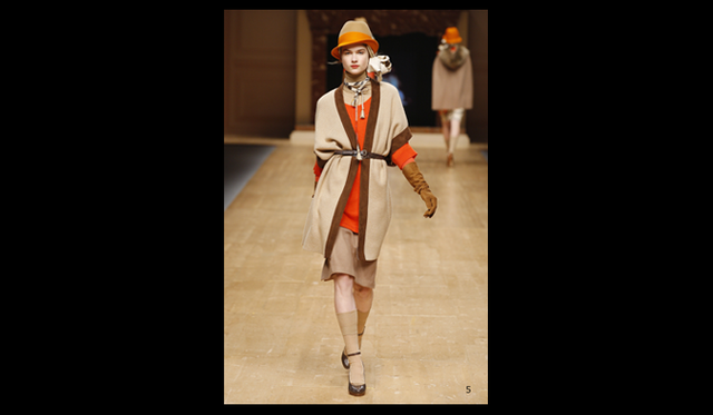 <strong>Blugirl｜ブルーガール</strong> 2011年秋冬コレクション速報