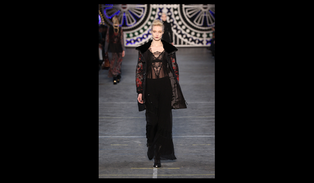 <strong>KENZO｜ケンゾー</strong> 2011年秋冬コレクション速報