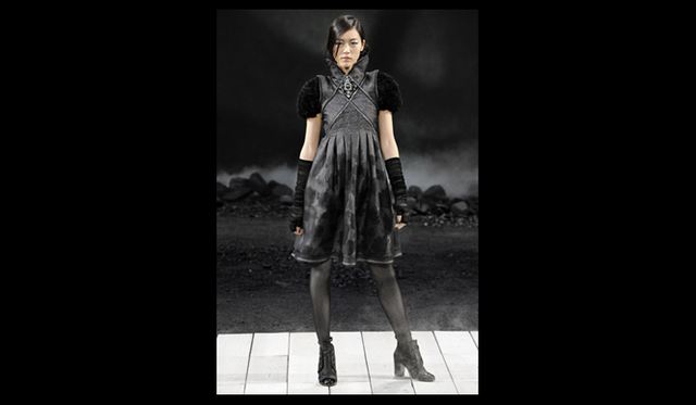<strong>CHANEL</strong> 2011 Fall/Winter Collection Report ©CHANEL