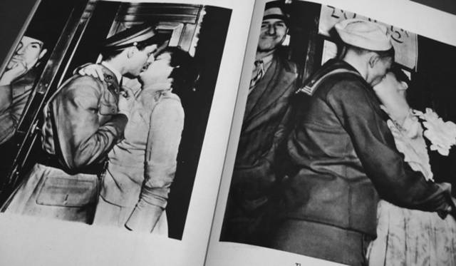 <strong>飯塚ヒデミ写真集コレクション1 Weegee『NAKED CITY』</strong>
