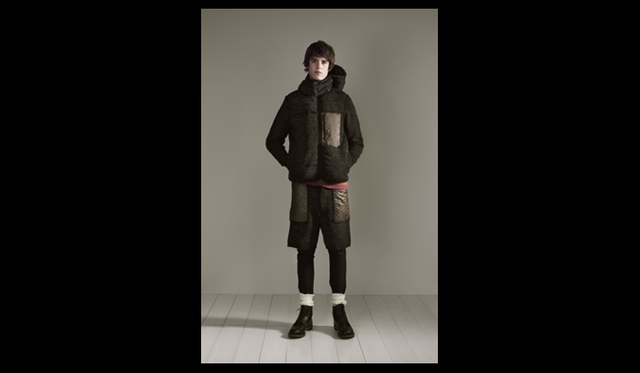 <strong>sacai｜サカイ</strong>　