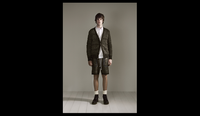 <strong>sacai｜サカイ</strong>　
