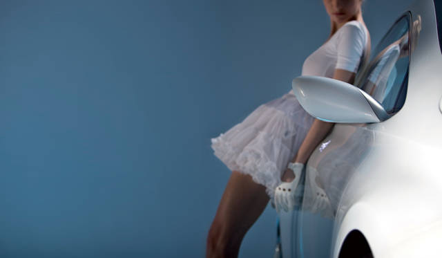 <strong>RENAULT ZOE PREVIEW｜ルノー ZOE プレビュー</strong>