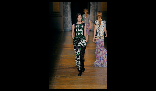 <strong>DRIES VAN NOTEN｜ドリス ヴァン ノッテン</strong> 2011年秋冬コレクション速報