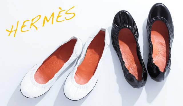 <strong>HERMÈS｜エルメス</strong>　バレエシューズ [H1cm] 各7万1400円（エルメス／エルメスジャポン）　Tel. 03-3569-3300