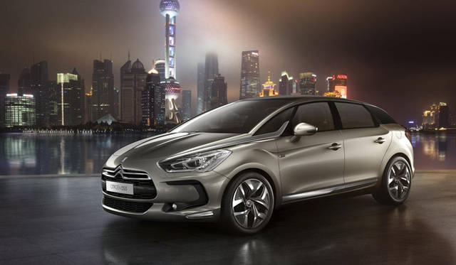 <strong>CITROEN DS5｜シトロエン DS5</strong>