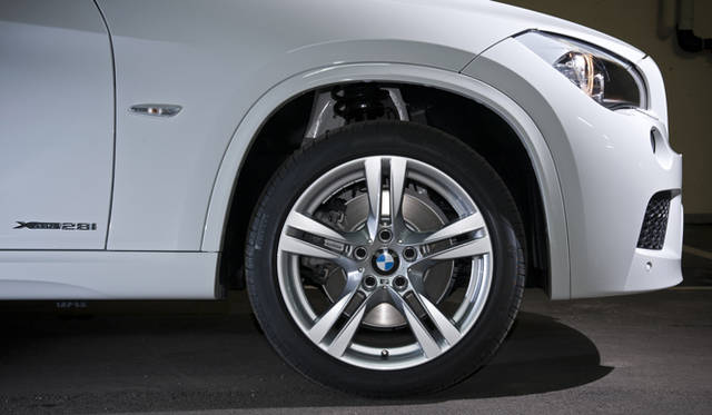 <strong>BMW X1 M sport package│ビー･エム･ダブリュー X1 Mスポーツ パッケージ</strong>