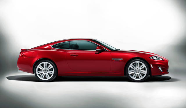 <strong>Jaguar XKR｜ジャガー XKR</strong>