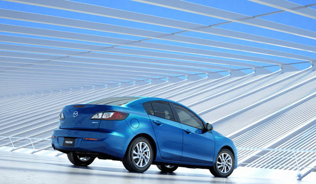 <strong>MAZDA MAZDA3｜マツダ マツダ3</strong>
