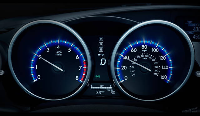 <strong>MAZDA MAZDA3｜マツダ マツダ3</strong>