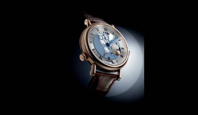 <strong>BREGUET｜Breguet</strong>In addition to the Americas version shown, the dial is available in three types: Europe and Asia. The escapement and balance spring of the movement are made of silicon. "Classique Hora Mundi" ¥8,137,500 (estimated price) [Scheduled for year-end release].