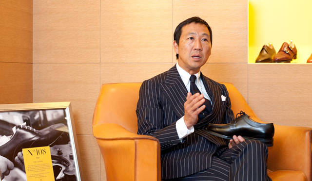 <strong>JOHN LOBB│ジョンロブ</strong>　「BY REQUEST」フェアのためにセレクトしたモデル「BARROS（バロス）」を語る