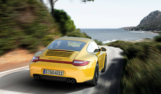 <strong>PORSCHE 911 Carrera 4 GTS│ポルシェ 911 カレラ 4 GTS</strong>