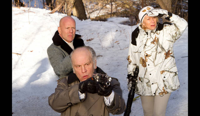 MOVIE｜『RED／レッド』ブルーレイ＋DVDセットプレゼント　©2011 Summit Entertainment, LLC. All Rights Reserved.