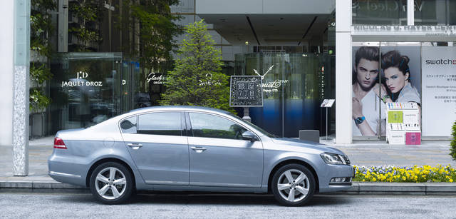 <strong>Volkswagen Passat｜フォルクスワーゲン パサート</strong>