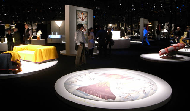 <strong>Milano Salone 2011｜川合将人のミラノサローネそぞろ歩き</strong>   Established ＆ Sons　エスタブリッシュド＆サンズの展示会場。ロナン＆エルワン・ブルレック兄弟やコミッティーなども新作を発表した。