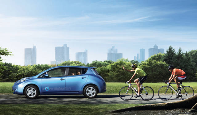 <strong>ELECTRIC DRIVING FOR SMART CITY｜日産 リーフ編</strong>