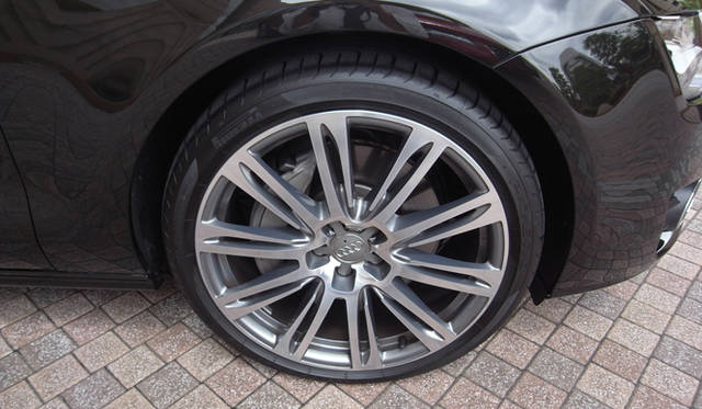 <strong>Audi A7 Sportback｜アウディ A7 スポーツバック</strong>