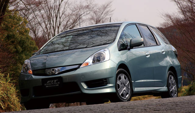 <strong>ホンダ フィット シャトル ハイブリッド｜HONDA FIT SHUTTLE HYBRID</strong>