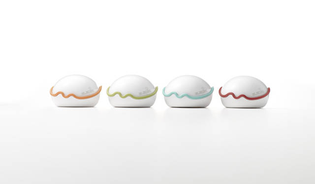 <strong>nendo｜ネンド</strong>　nendo×ELECOM コンピューターマウス「rinkak」