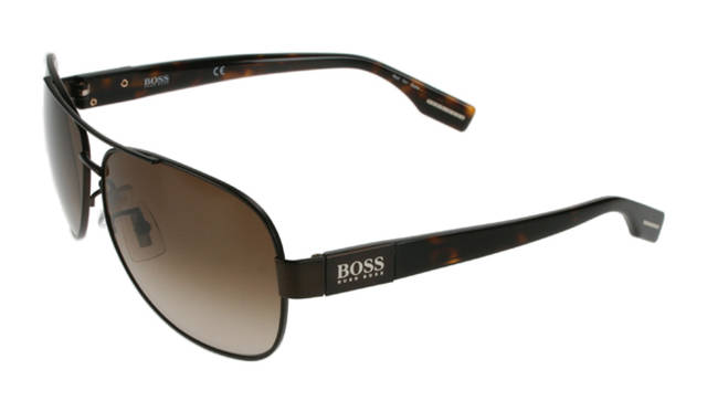 <strong>BOSS BLACK EYEWEAR</strong> ¥27,300