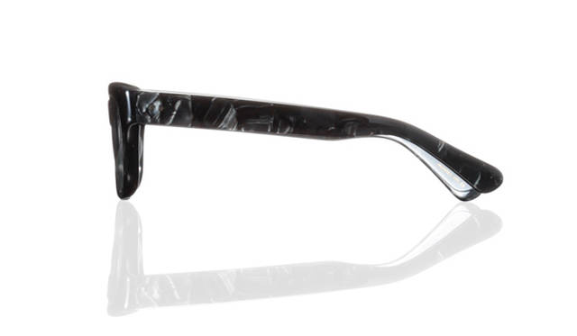 <strong>OLIVER GOLDSMITH｜オリバー ゴールド スミス</strong>　マイケル・ケインも愛した名品「CONSUL-ｓ」に別注カラーモデル登場　「CONSUL-ｓ」別注カラーモデル 2万9400円