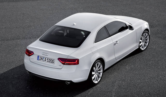 <strong>Audi A5｜アウディ A5</strong>　クーペ