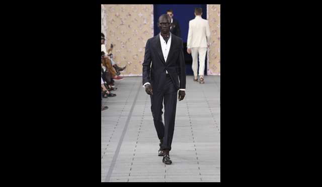 <strong>LOUIS VUITTON｜ルイ・ヴィトン</strong>　