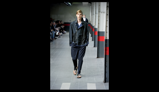 <strong>DRIES VAN NOTEN｜ドリス ヴァン ノッテン</strong>　