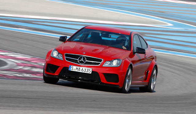 <strong>Mercedes-Benz C 63 AMG Coupe Black Series｜メルセデス・ベンツ C 63 AMG クーペ ブラックシリーズ</strong>