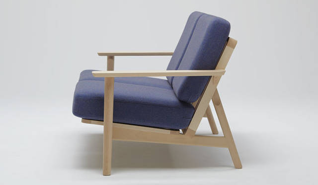 <strong>pour annick｜プール アニック</strong>　「small table」sofa: 2.5 seater（W1630×D870×H750×SH375mm）33万円
